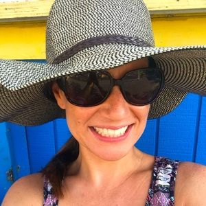 Meet your Posher, Cristina